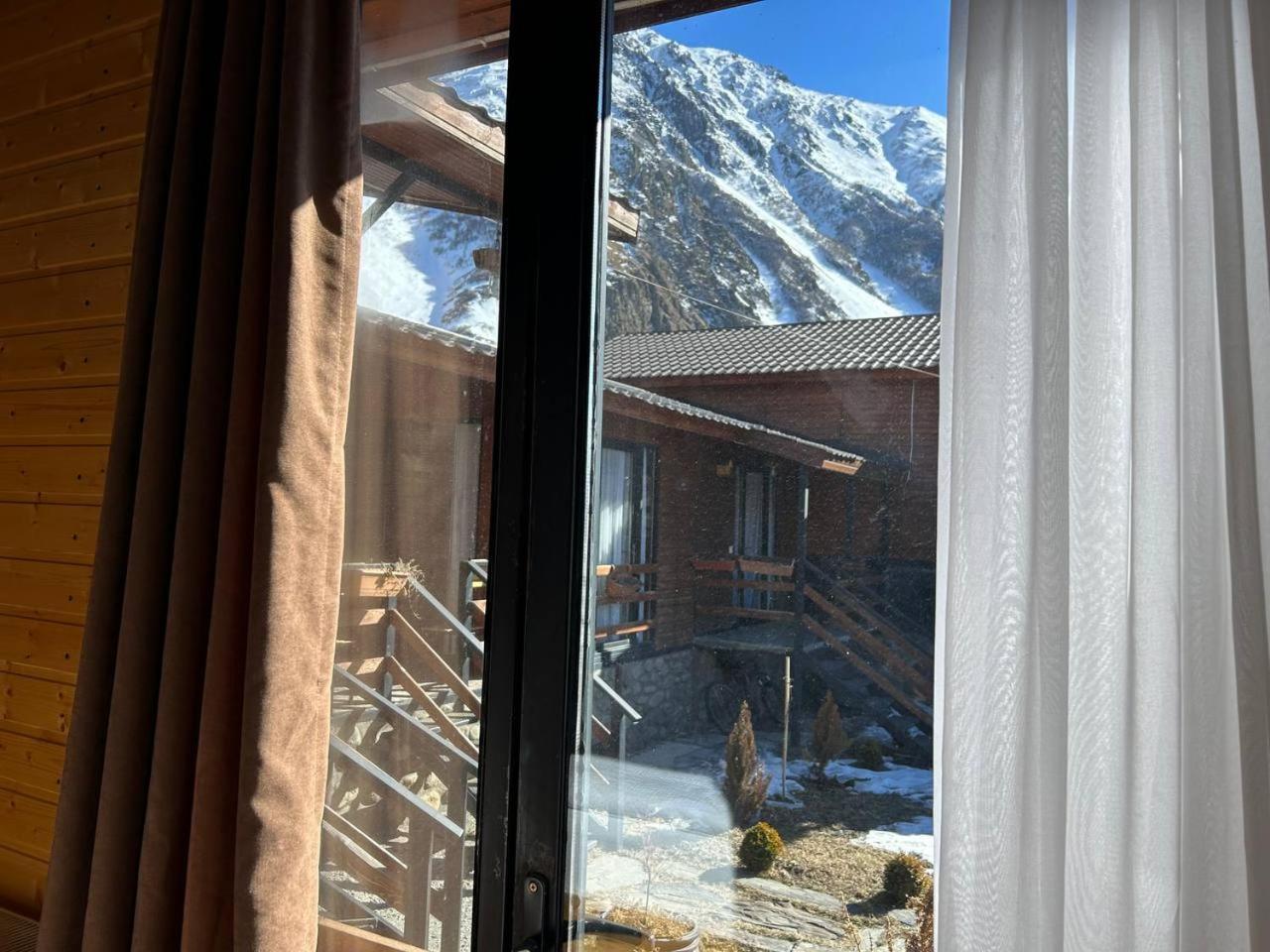 Panorama Cottages Kazbegi Esterno foto